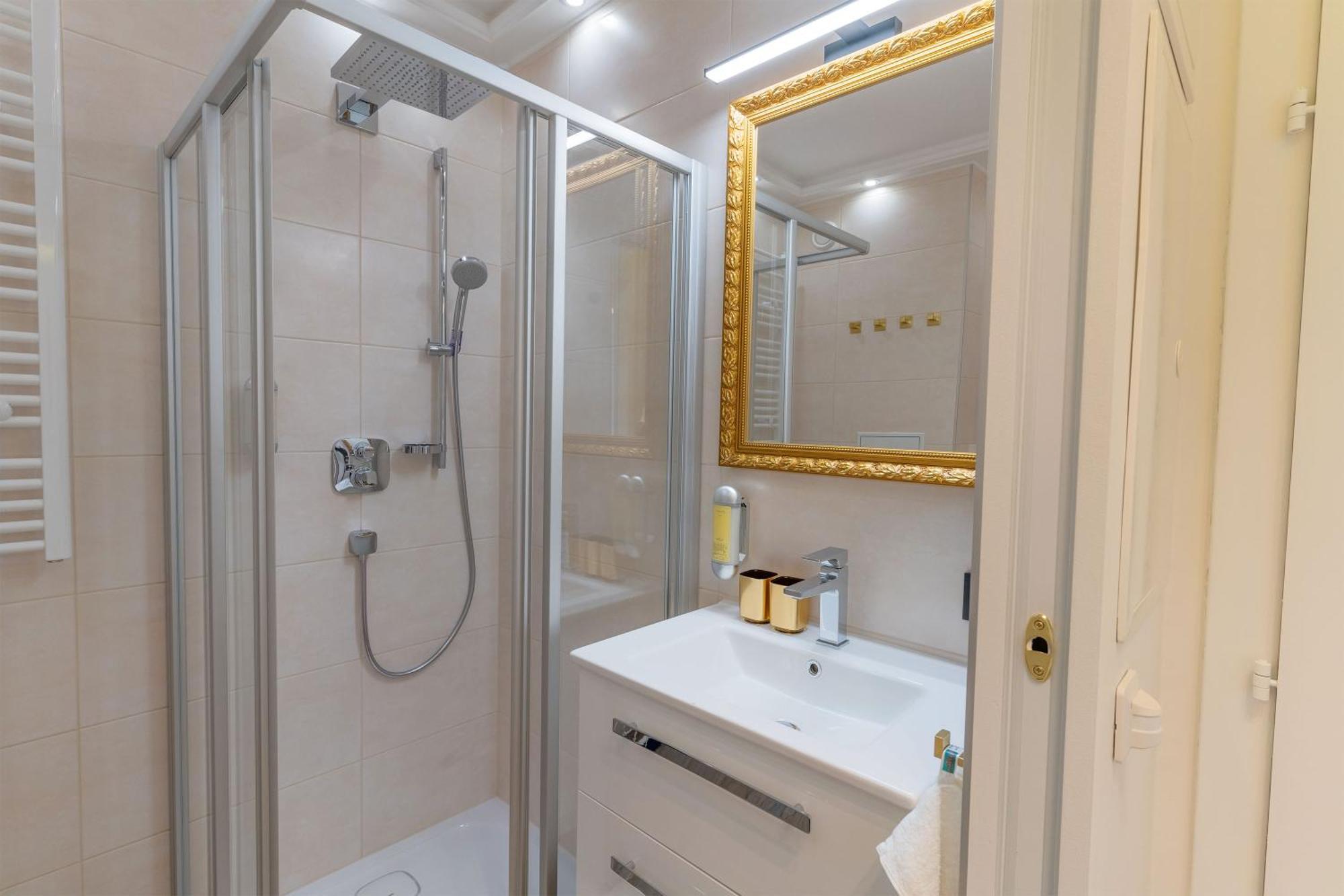 Ct-Gold Penthouse Bodensdorf Amatera Privater Seezugang Hallenbad, Skiarena Gerlitzen Exterior foto